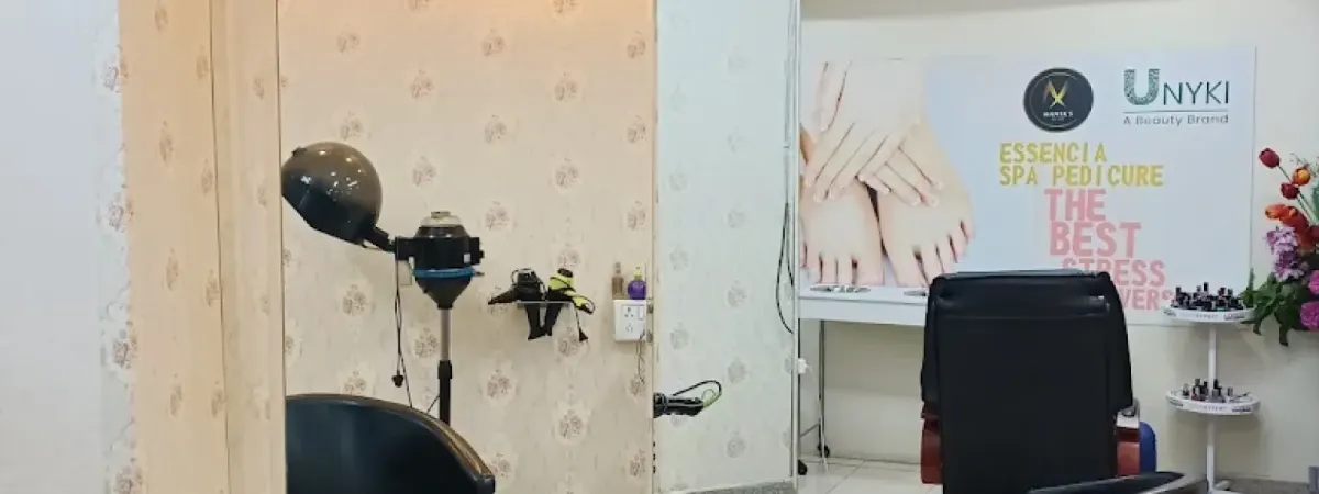 PREETHAM Luxury Salon