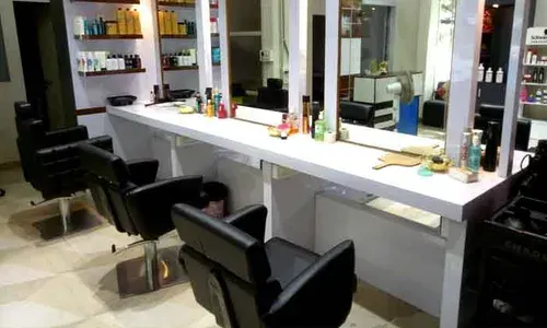 M studios hair beauty salon
