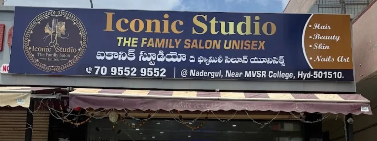Iconic studio the family salon