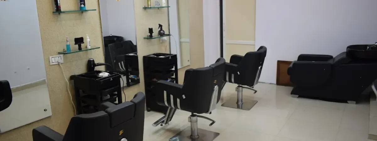 Bright the family salon